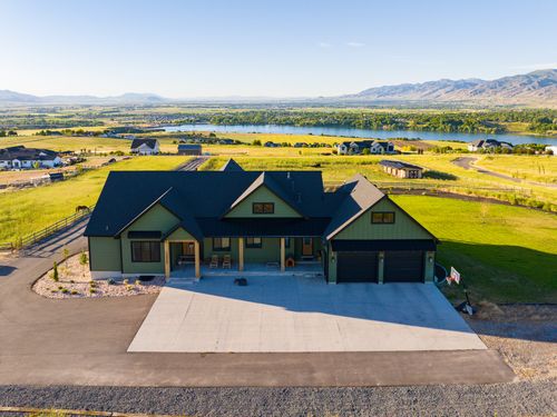 1430 W 6710 S, Hyrum, UT, 84319-4903 | Card Image