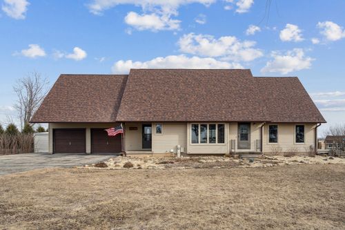 2383 230th Ave, Grand Mound, IA, 52751-9607 | Card Image