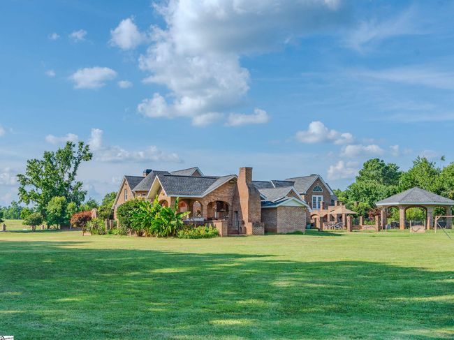 734 W Ridgeway Rd, House other with 5 bedrooms, 5 bathrooms and 5 parking in Honea Path SC | Image 4