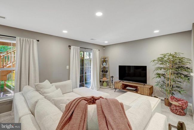 45509 Trail Run Ter, Townhouse with 3 bedrooms, 3 bathrooms and null parking in STERLING VA | Image 11