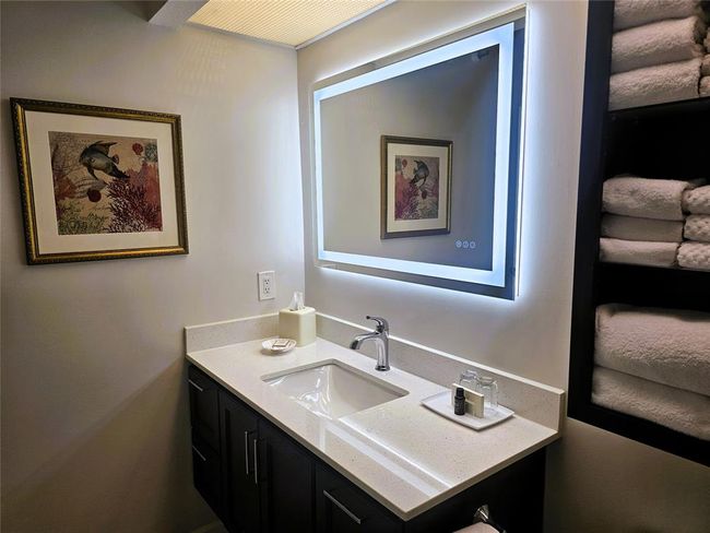 Bathroom | Image 14