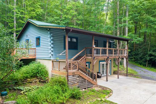 4035 Bald Creek Rd, Clyde, NC, 28721-7767 | Card Image