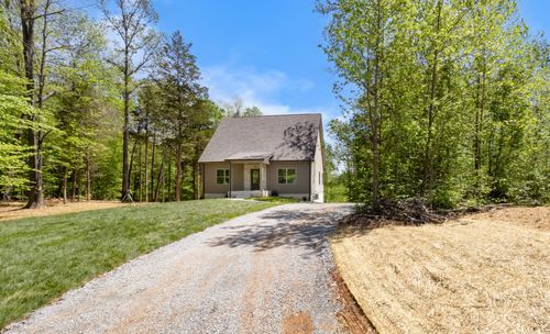 2370 Ramblewood Dr, Clarksville, TN, 37040-7203 | Card Image