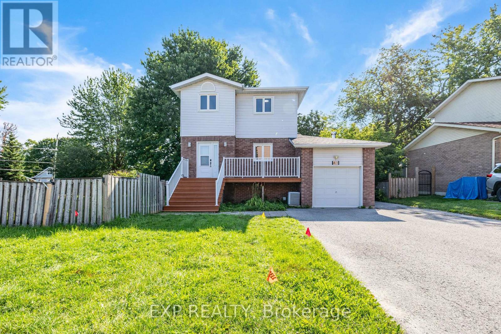 Residential in Georgina (Keswick South)