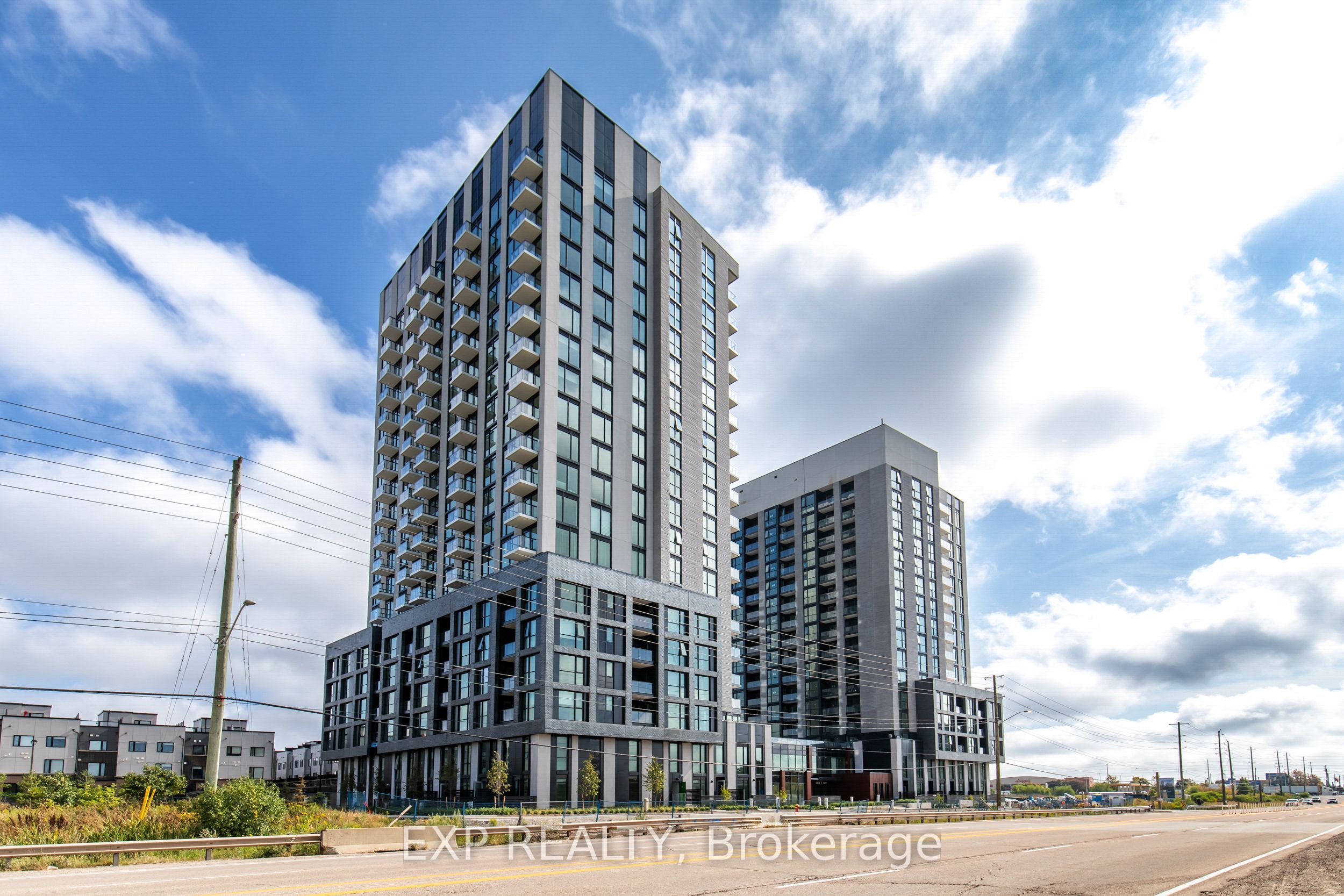 Residential Lease in Oakville