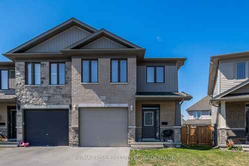 1425 Monarch Dr, Kingston, ON, K7P0R9 | Card Image