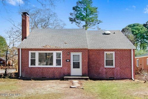 300 S Andrews Ave, Goldsboro, NC, 27530-6102 | Card Image