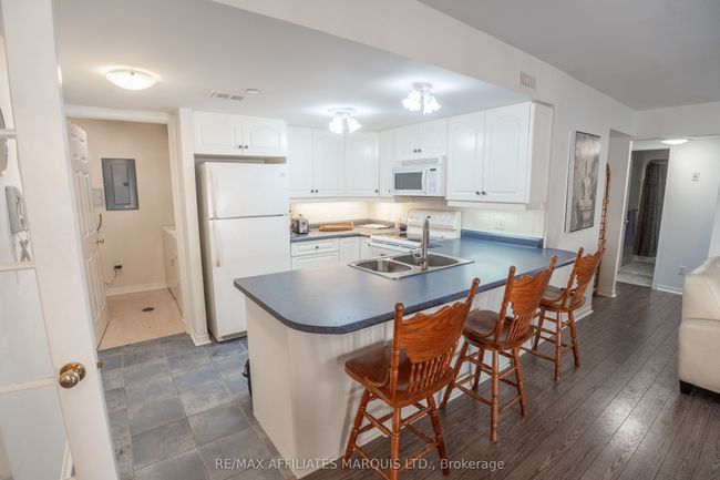 304 - 331 Water St W, Condo with 2 bedrooms, 2 bathrooms and null parking in Cornwall ON | Image 7