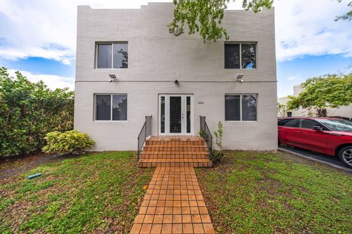 2-1853 Sw 17th St, Miami, FL, 33145-1487 | Card Image