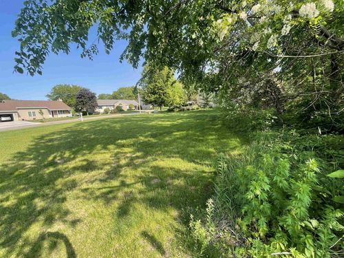 714 Lichte Drive Drive, Mazomanie, WI, 54106 | Card Image
