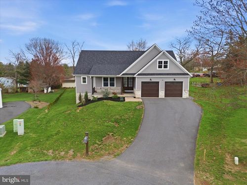 101 Ackley Cir, LITITZ, PA, 17543-7446 | Card Image