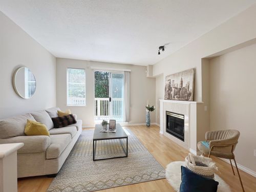 78-6588 Barnard Dr, Richmond, BC, V7C5R8 | Card Image