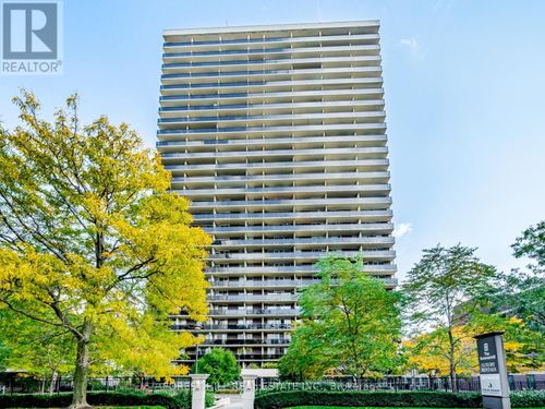 103-7 Jackes Avenue, Toronto (Rosedale-Moore Park), ON, M4T1E3 | Card Image