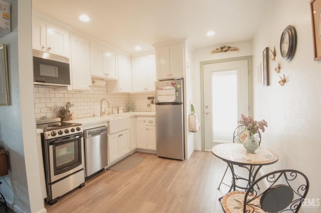 26700 Skyline Dr, House other with 3 bedrooms, 3 bathrooms and null parking in Tehachapi CA | Image 40