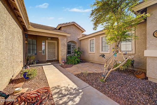 8387 W Luke Ave, Glendale, AZ, 85305-2906 | Card Image
