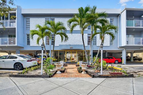 f304-1735 Ne 164th St, North Miami Beach, FL, 33162-4000 | Card Image
