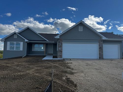 1004 Whitetail Dr, DAVIS JUNCTION, IL, 61020-2300 | Card Image