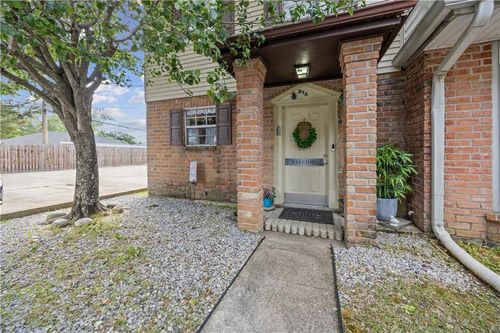 apt-a-31 Brandon Hall Dr, Destrehan, LA, 70047-3270 | Card Image