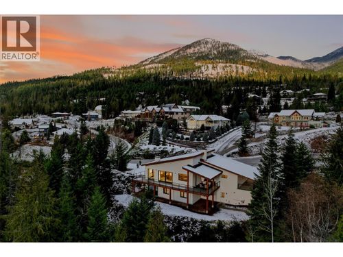 6804 Grandview Dr, Nelson, BC, V1L6W6 | Card Image