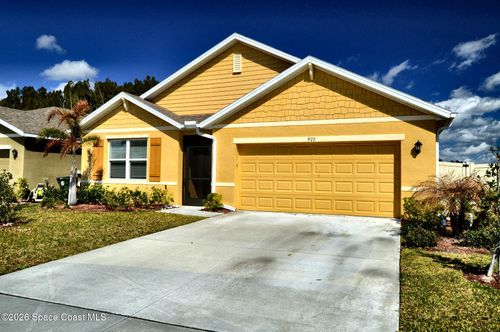 977 Trinity St, Rockledge, FL, 32955-6820 | Card Image