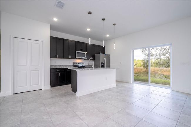 2901 W Redgate Dr, House other with 4 bedrooms, 2 bathrooms and null parking in Dunnellon FL | Image 11