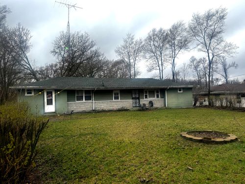 2458 S 12600e Rd, Pembroke Twp, IL, 60958-3560 | Card Image