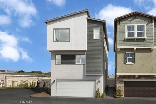 2525 Iconic St, South El Monte, CA, 91733-1580 | Card Image