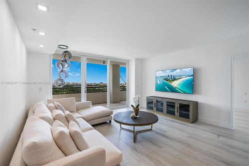 apt-1605-3400 Sw 27th Ave, Miami, FL, 33133-5320 | Card Image
