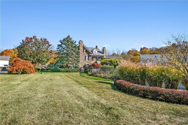 2332 Kunsman Rd, House other with 6 bedrooms, 5 bathrooms and null parking in Quakertown PA | Image 49