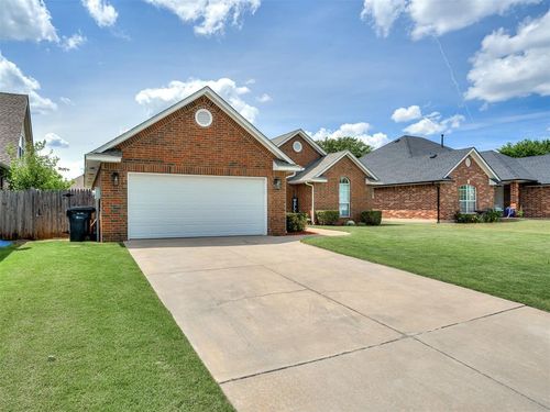 5017 Mackelman Dr, Oklahoma City, OK, 73135-4149 | Card Image