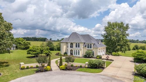 6828 Morningside Dr, Poplar Bluff, MO, 63901-8660 | Card Image