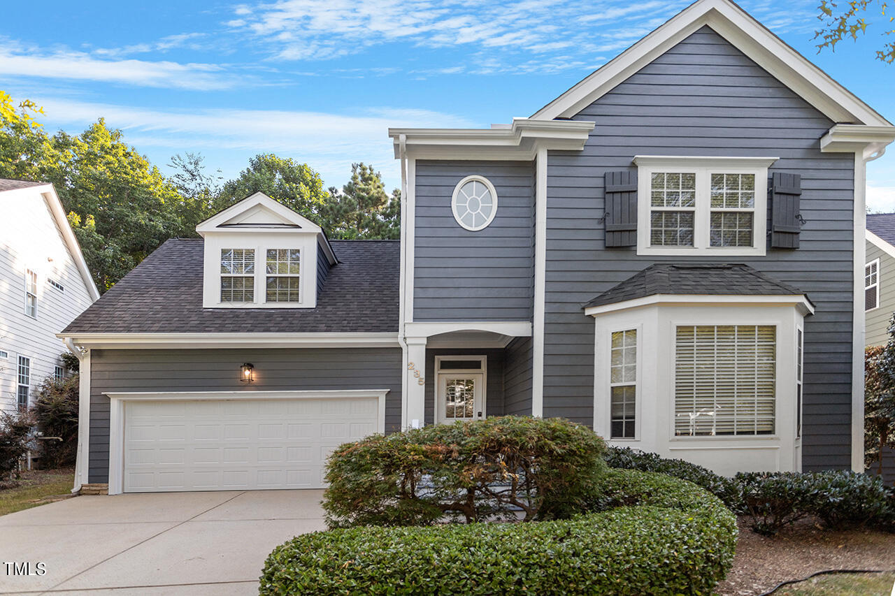 Thorndale Dr, Holly Springs, NC 27540