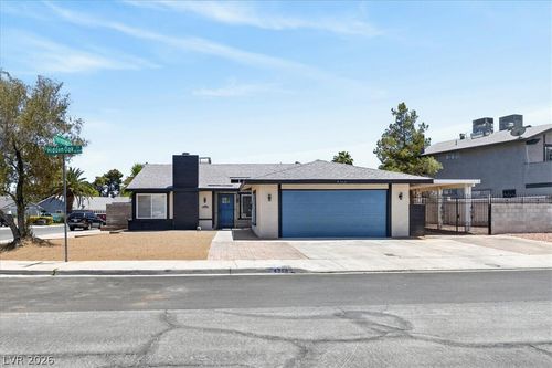 4366 Hidden Oak Ct, Las Vegas, NV, 89103-4240 | Card Image