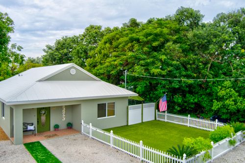 173 Hibiscus St, Tavernier, FL, 33070-2264 | Card Image
