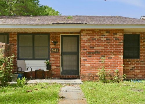 7914 Ebony Court, North Charleston, SC, 29420 | Card Image