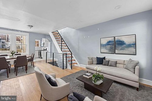 1629 S Dover St, PHILADELPHIA, PA, 19145-1204 | Card Image