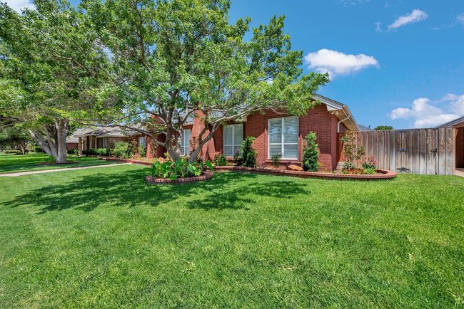 4100 Edgebrook Dr, House other with 3 bedrooms, 3 bathrooms and 3 parking in Midland TX | Image 5
