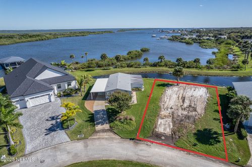 247 Golden Bay Blvd, Oak Hill, FL, 32759-9511 | Card Image