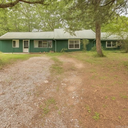 2331 Highway 65 N, Clinton, AR, 72031-6310 | Card Image
