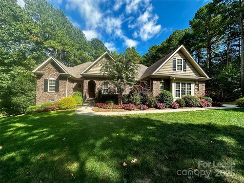 4642 Gold Finch Dr, Denver, NC, 28037-8469 | Card Image
