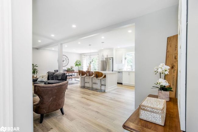 1175 Carson Rd, House other with 5 bedrooms, 2 bathrooms and 6 parking in Springwater ON | Image 4