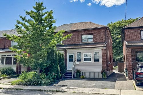 354 Winona Dr, York, ON, M6C3T3 | Card Image