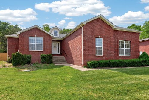607 Windy Rd, Mount Juliet, TN, 37122-3819 | Card Image