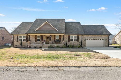 105 Cumberland Ct, Tullahoma, TN, 37388-4122 | Card Image