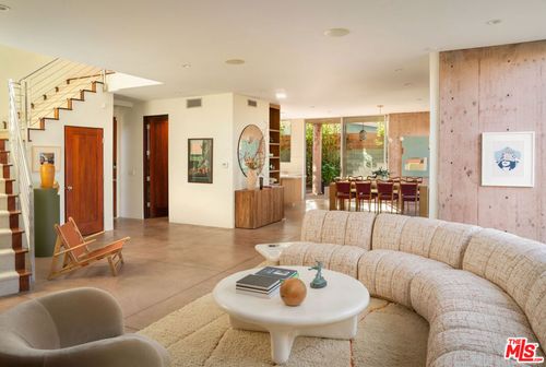 2324 Boone Ave, Venice, CA, 90291-4743 | Card Image