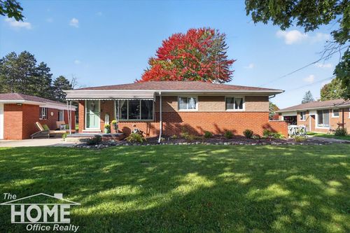 1209 Willow Street, Owosso, MI, 48867 | Card Image