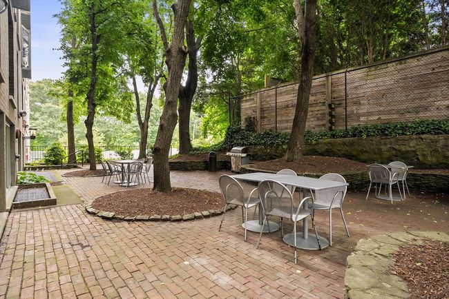 APT-220 - 99 Pond Ave, Condo with 2 bedrooms, 2 bathrooms and null parking in Brookline MA | Image 18