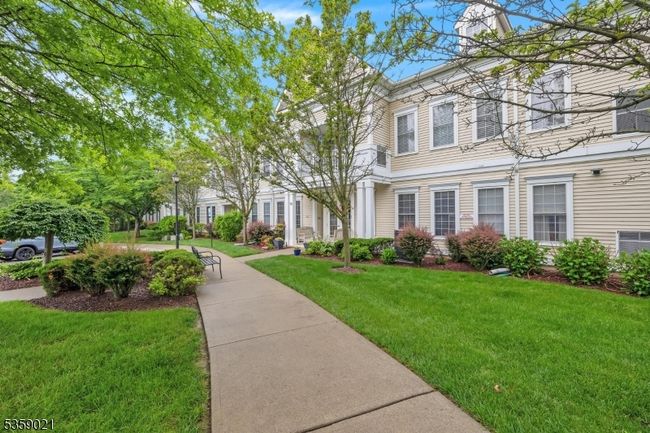 7013 Brookfield Glen Dr, Townhouse with 2 bedrooms, 2 bathrooms and null parking in Belvidere NJ | Image 38