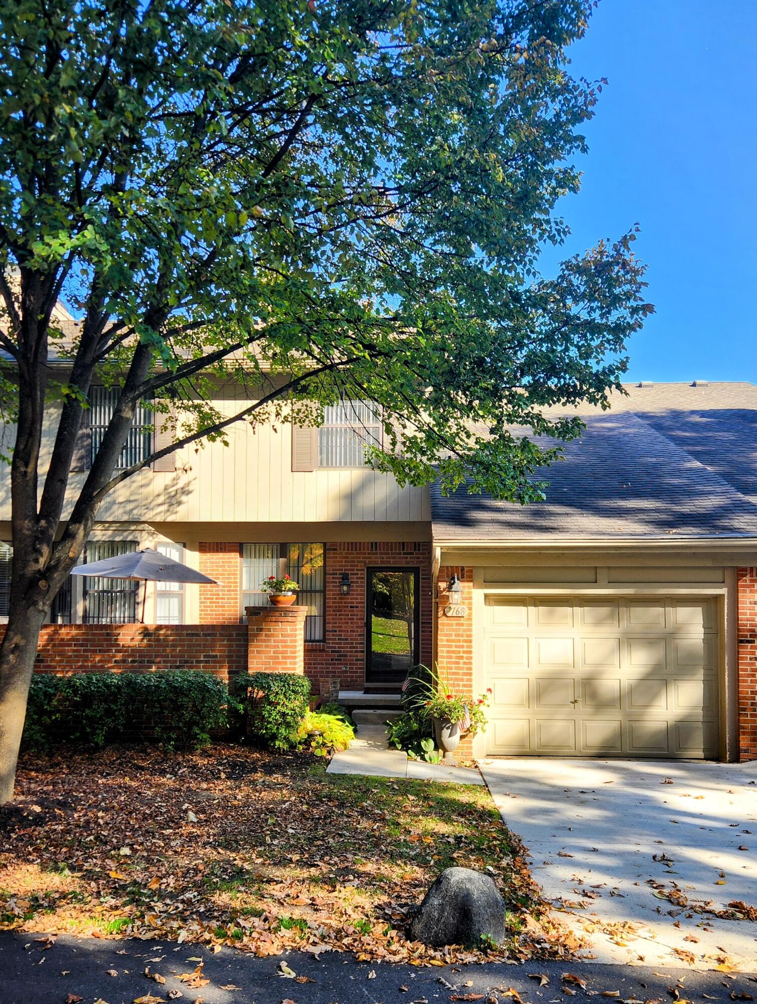 165 7168 Green Farm Road, For Sale in West Bloomfield Zoocasa