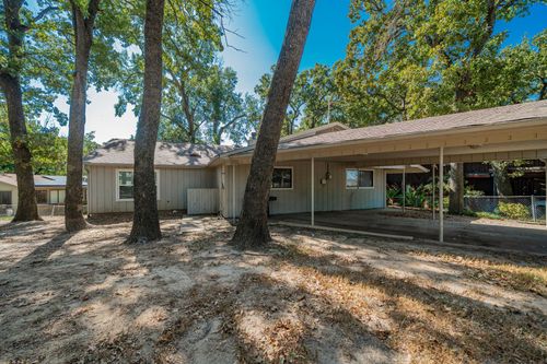 146 Harbor Dr, Gun Barrel City, TX, 75156-3523 | Card Image